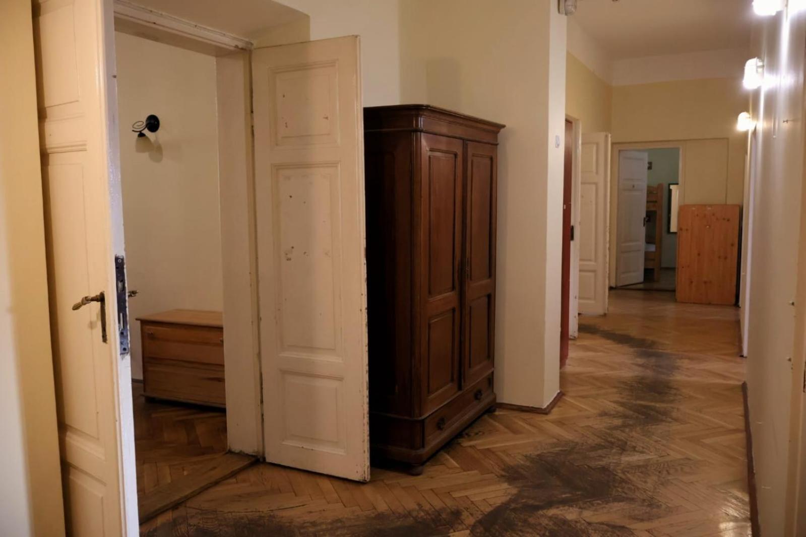 50 People Apartment Krakow Exterior photo